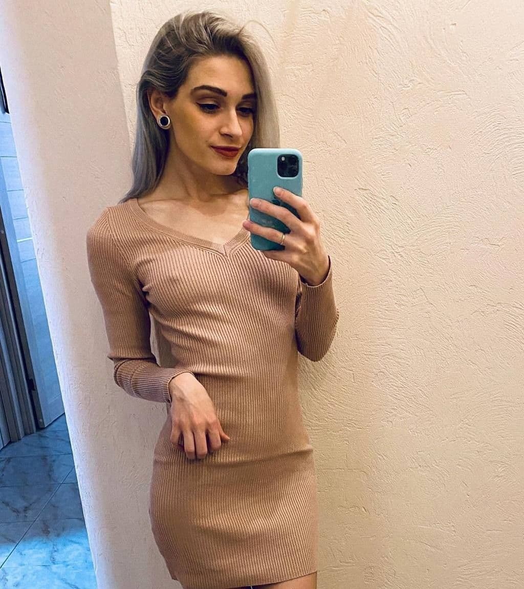 Риша привлекальеная девушка из Нового уренгоя цена от 3000 руб