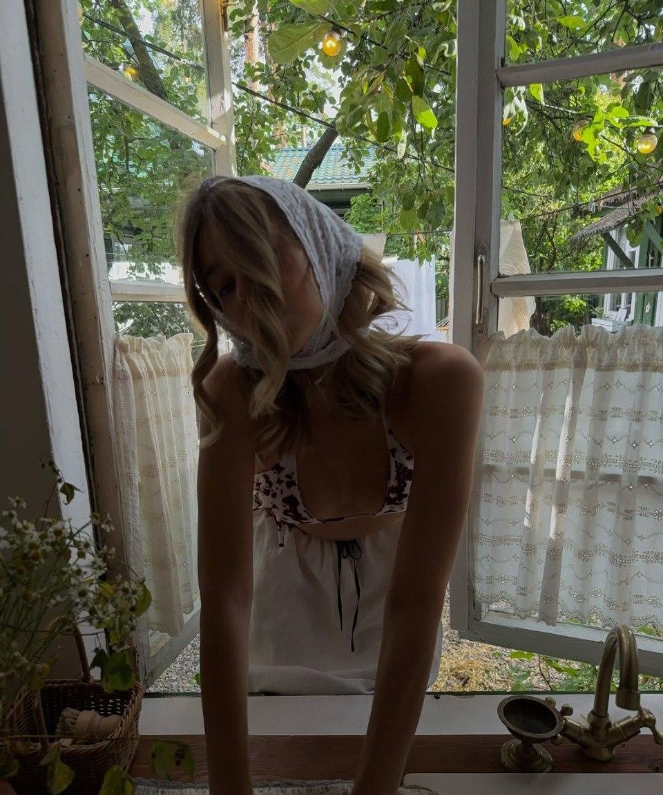 Дашуля привлекальеная девушка из Нового уренгоя цена от 6000 руб