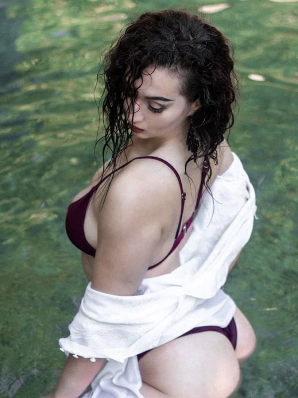 🎥 Лиза привлекательная девушка из Нового уренгоя цена от 8000 руб